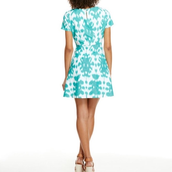 Vineyard Vines dress - Picture 2 of 12